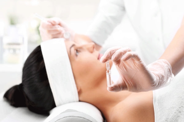 Acido ialuronico: a cosa serve e perché è importante