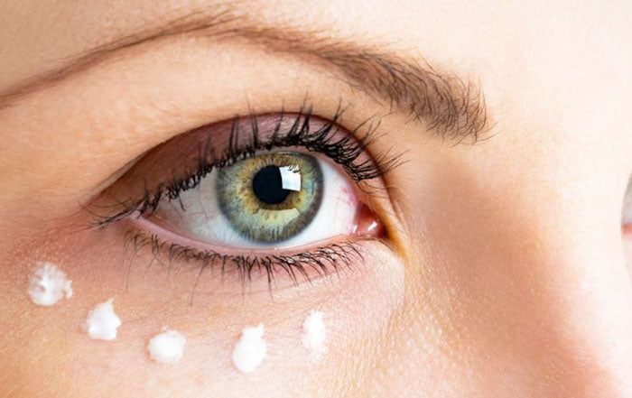 Il contorno occhi è lo specchio dell'invecchiamento: curiamolo
